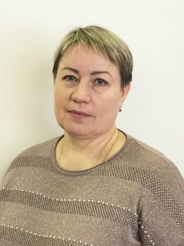 Яковлева Елена Васильевна.